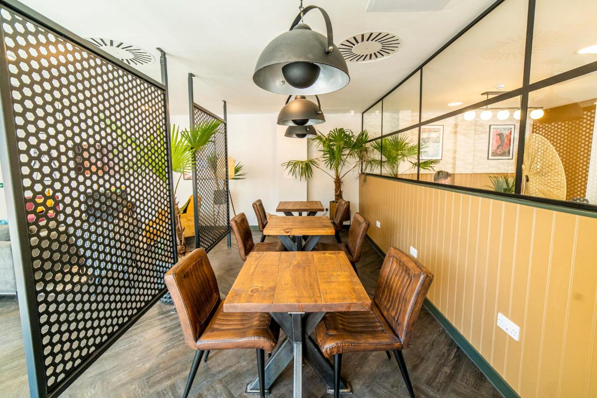 Accommodations In Brewer'S Court In Edinburgh — Photos 3